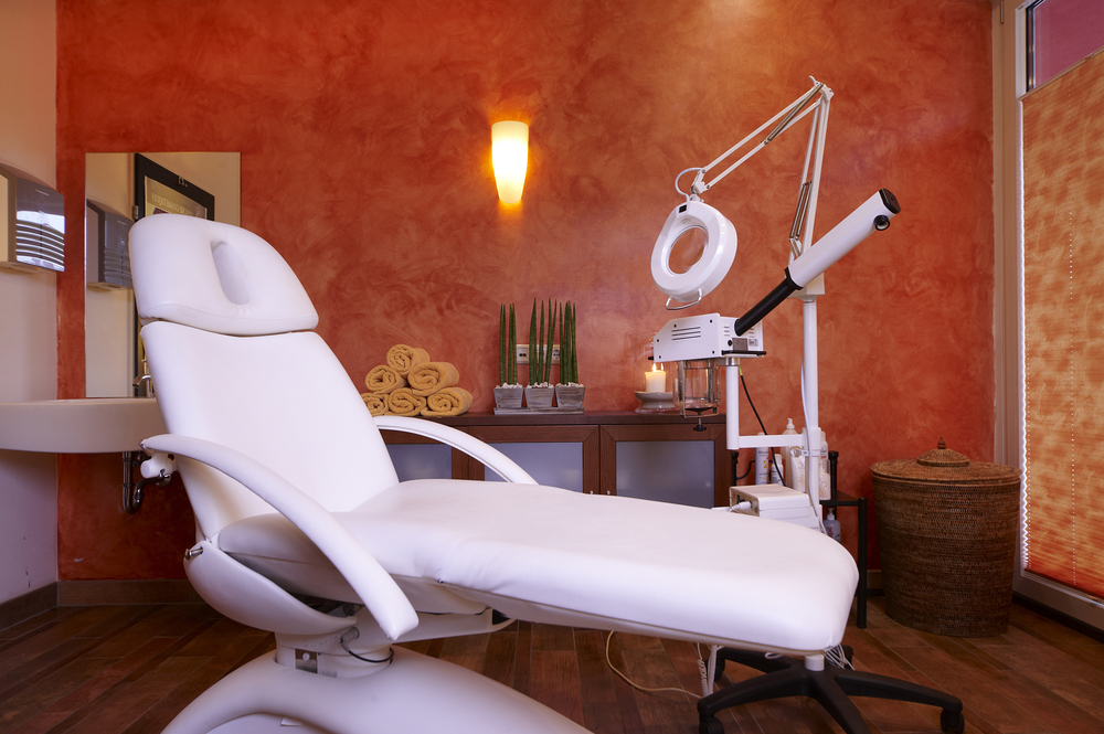 Treatment room for the manicure