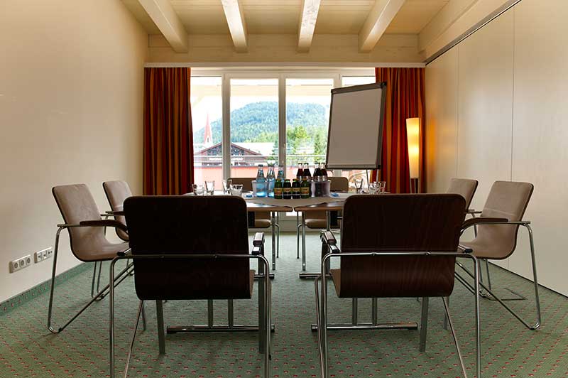 Seminarraum im Das Hotel Eden Seefeld - Tagen in den Tiroler Bergen