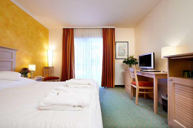 Doppelzimmer mit Bergblick in Seefeld 